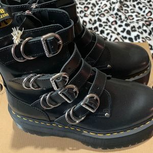 Dr. Martens Jadon Max Hardware UK7 NIB